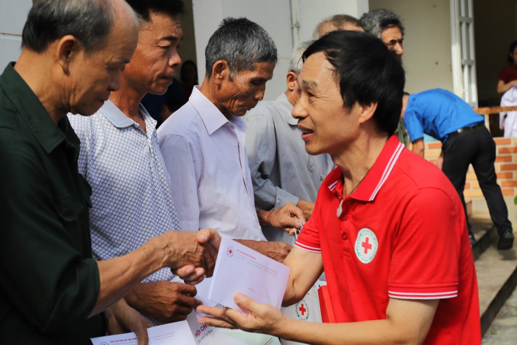 HỘI CHỮ THẬP ĐỎ VIỆT NAM