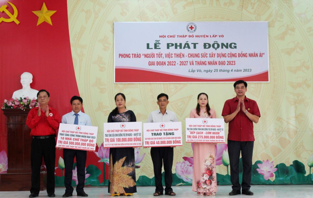 HỘI CHỮ THẬP ĐỎ VIỆT NAM
