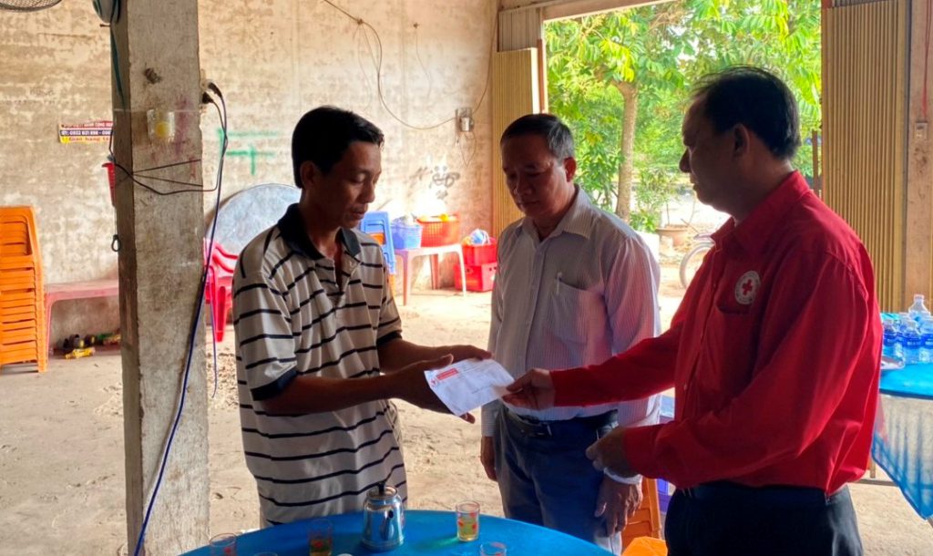 HỘI CHỮ THẬP ĐỎ VIỆT NAM