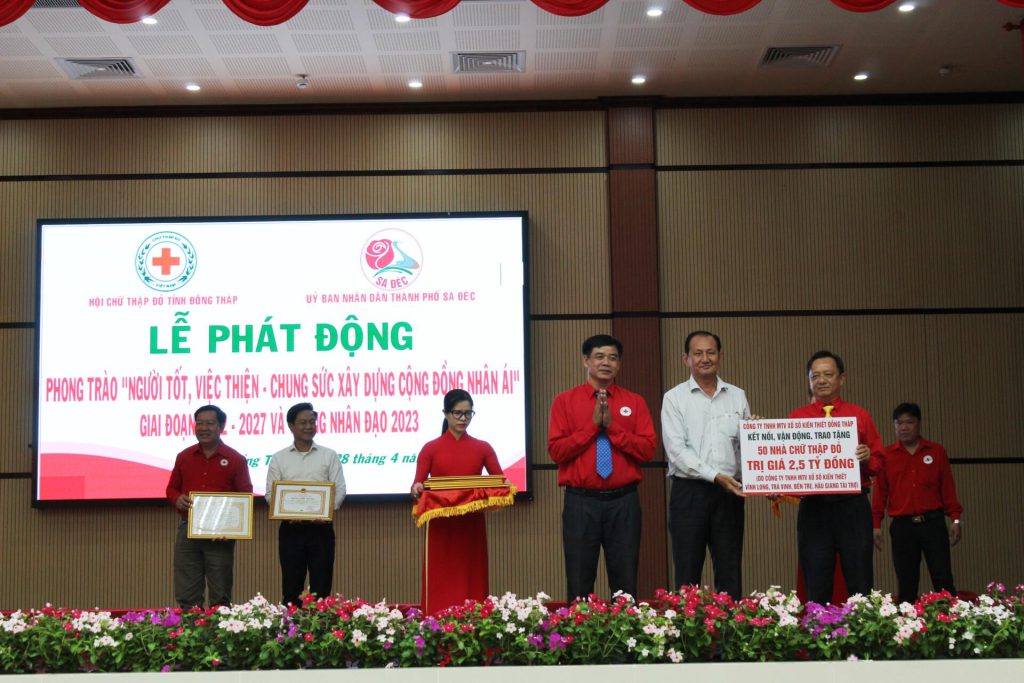 HỘI CHỮ THẬP ĐỎ VIỆT NAM