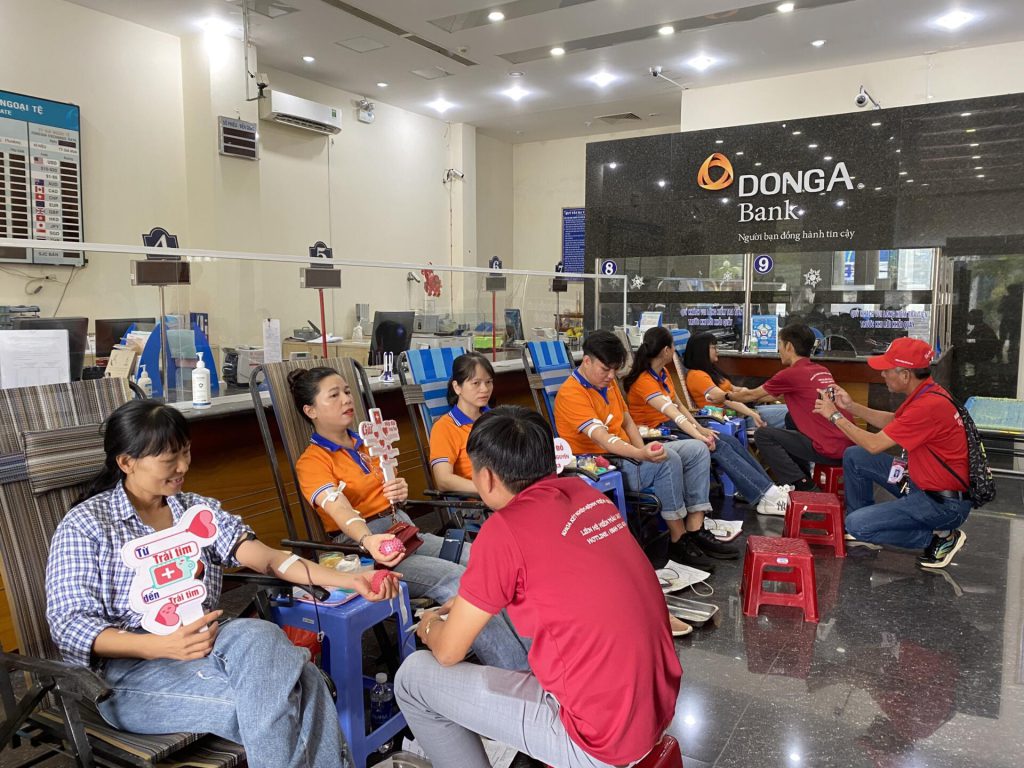 HỘI CHỮ THẬP ĐỎ VIỆT NAM