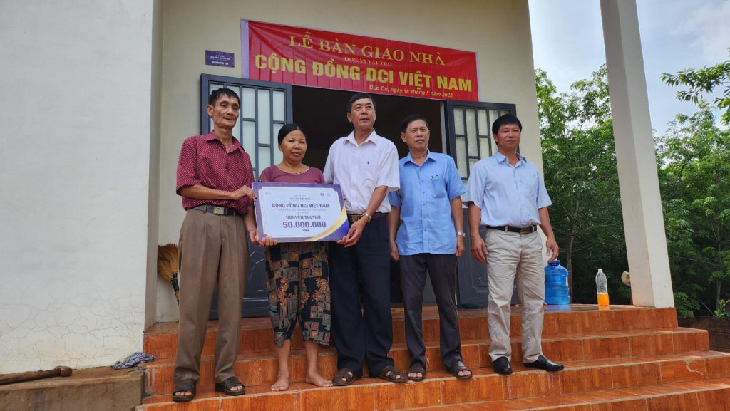HỘI CHỮ THẬP ĐỎ VIỆT NAM