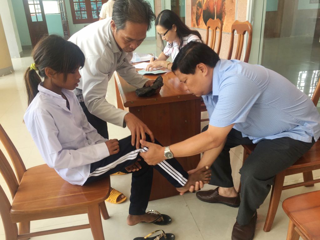 HỘI CHỮ THẬP ĐỎ VIỆT NAM