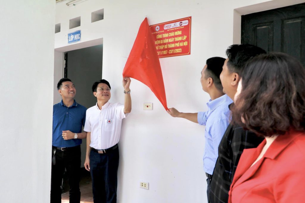 HỘI CHỮ THẬP ĐỎ VIỆT NAM
