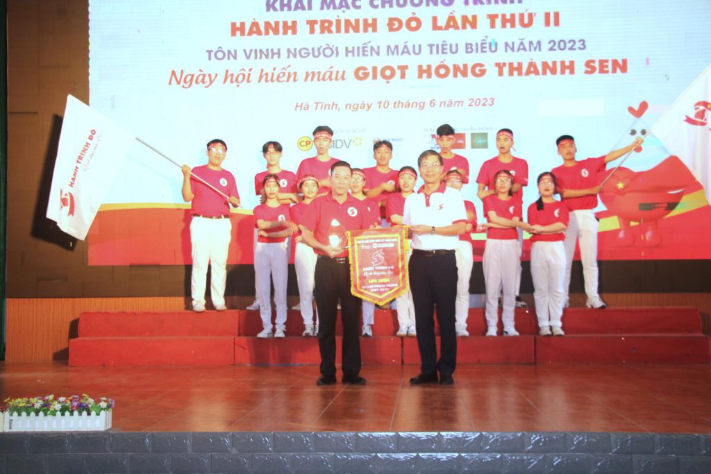 HỘI CHỮ THẬP ĐỎ VIỆT NAM