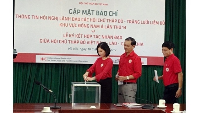 HỘI CHỮ THẬP ĐỎ VIỆT NAM