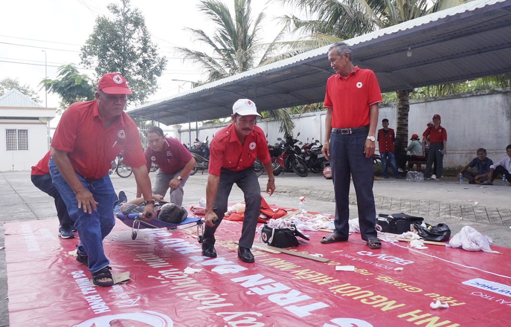 HỘI CHỮ THẬP ĐỎ VIỆT NAM