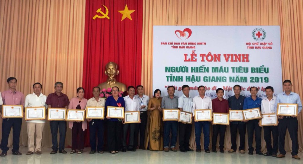 HỘI CHỮ THẬP ĐỎ VIỆT NAM