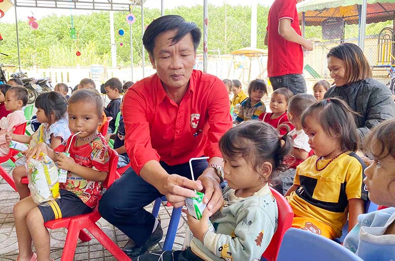 HỘI CHỮ THẬP ĐỎ VIỆT NAM