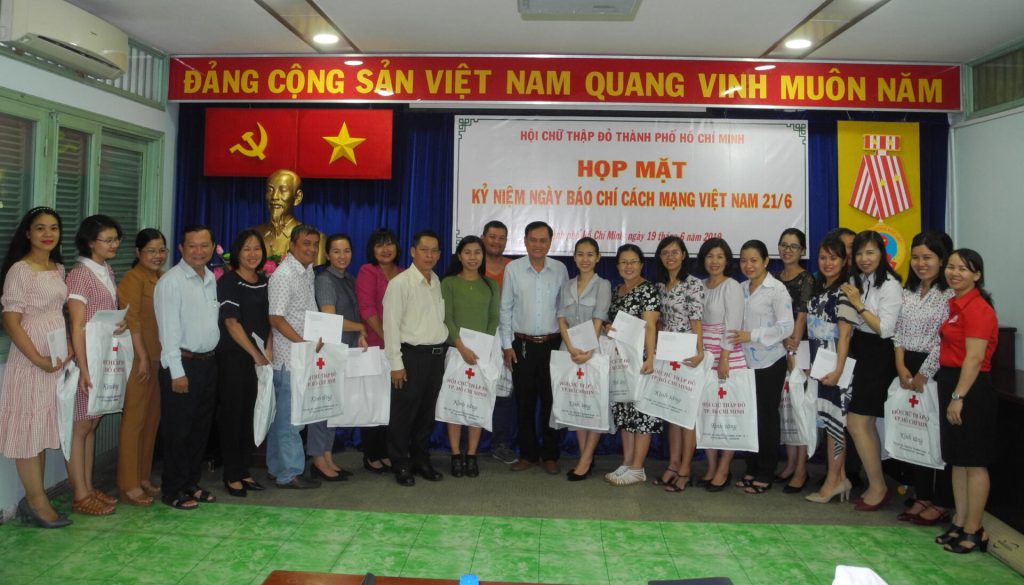 HỘI CHỮ THẬP ĐỎ VIỆT NAM