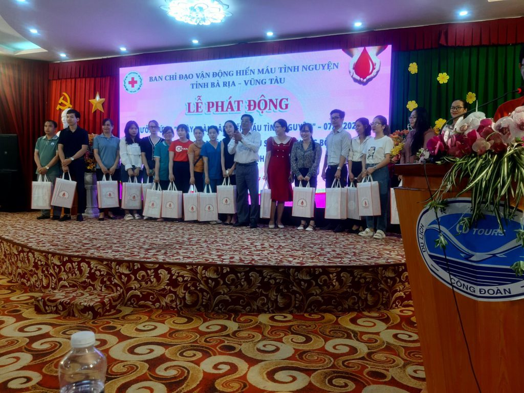 HỘI CHỮ THẬP ĐỎ VIỆT NAM