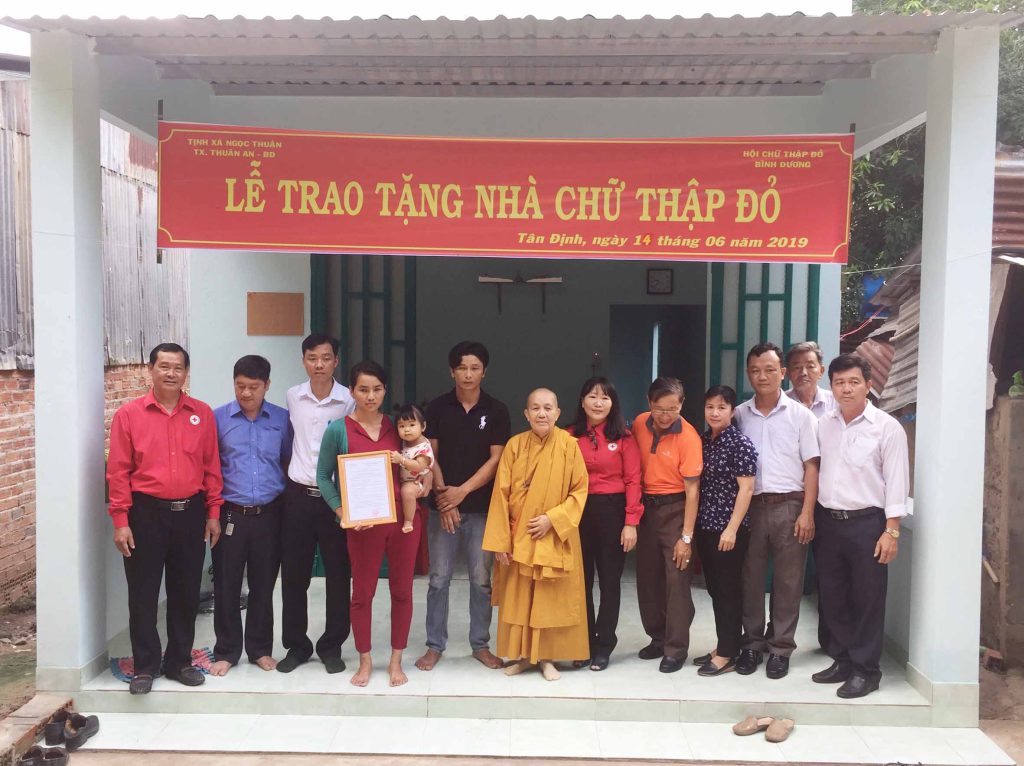 HỘI CHỮ THẬP ĐỎ VIỆT NAM
