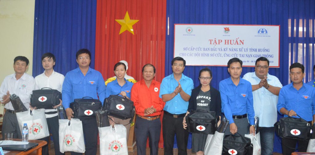 HỘI CHỮ THẬP ĐỎ VIỆT NAM