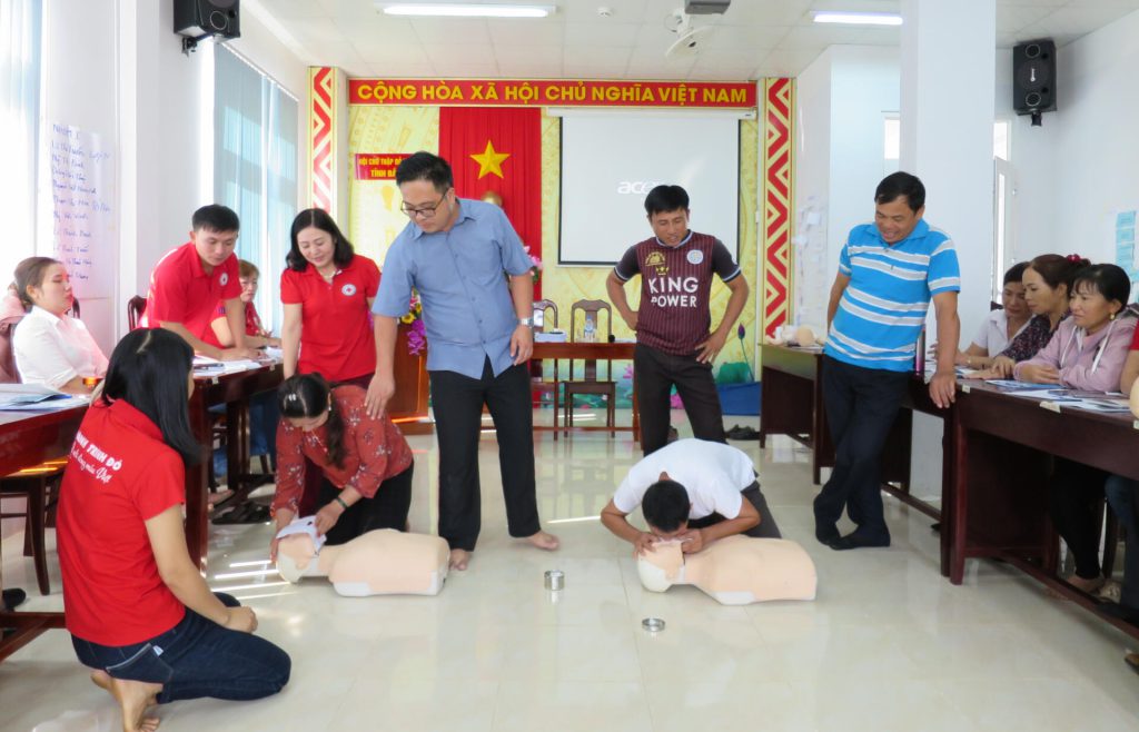 HỘI CHỮ THẬP ĐỎ VIỆT NAM