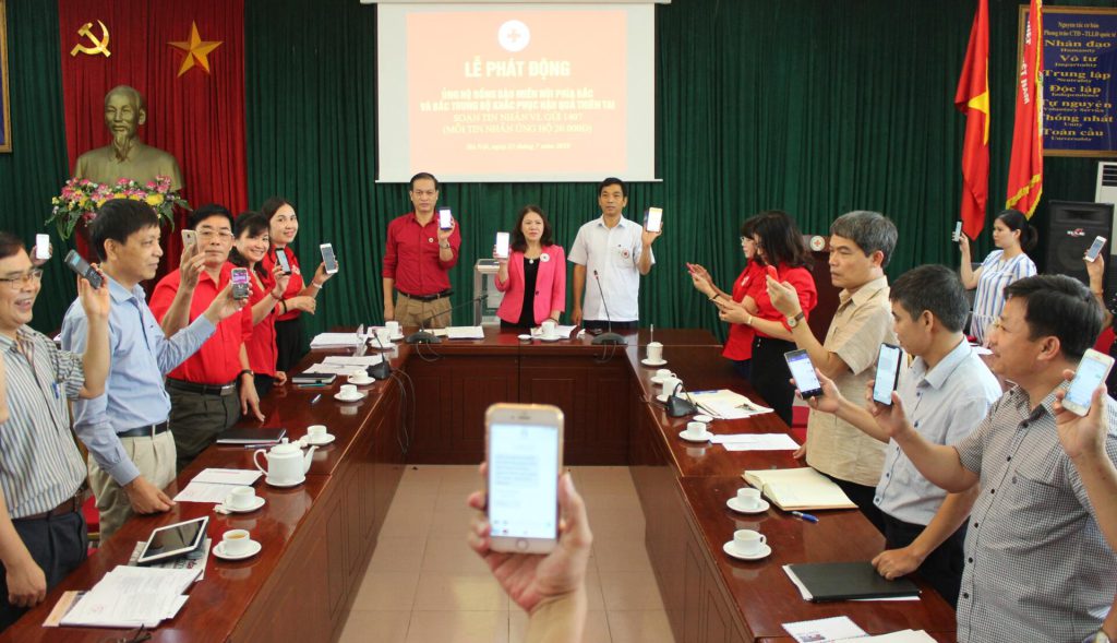 HỘI CHỮ THẬP ĐỎ VIỆT NAM