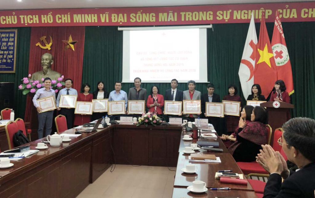 HỘI CHỮ THẬP ĐỎ VIỆT NAM