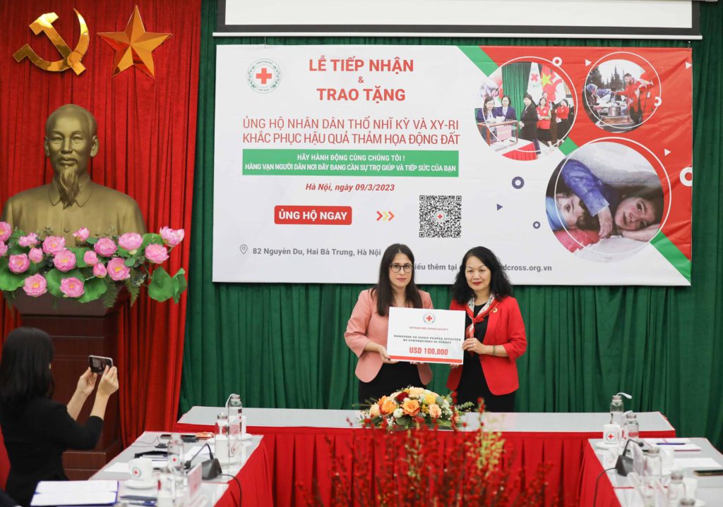 HỘI CHỮ THẬP ĐỎ VIỆT NAM