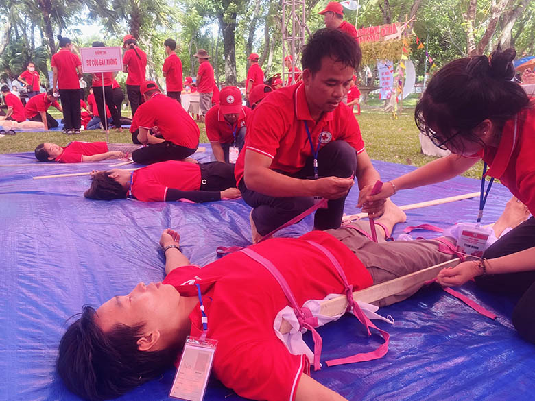 HỘI CHỮ THẬP ĐỎ VIỆT NAM