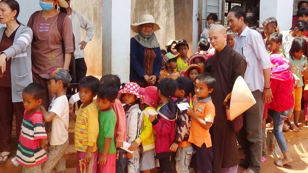 HỘI CHỮ THẬP ĐỎ VIỆT NAM