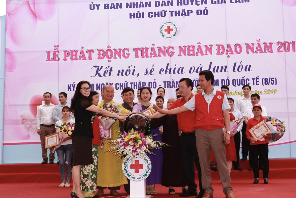 HỘI CHỮ THẬP ĐỎ VIỆT NAM