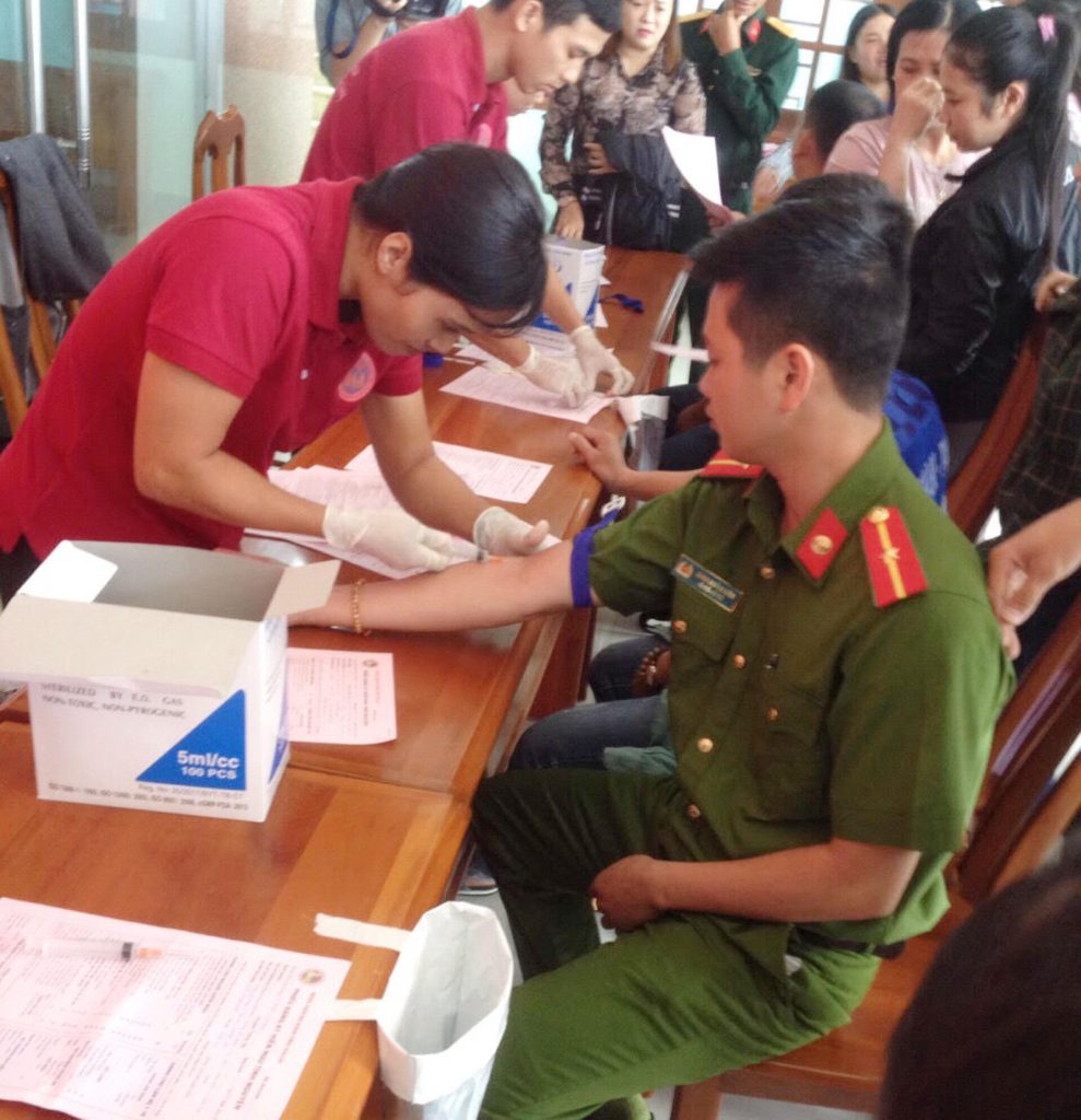 HỘI CHỮ THẬP ĐỎ VIỆT NAM