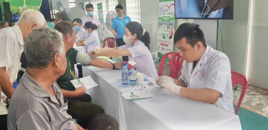 HỘI CHỮ THẬP ĐỎ VIỆT NAM