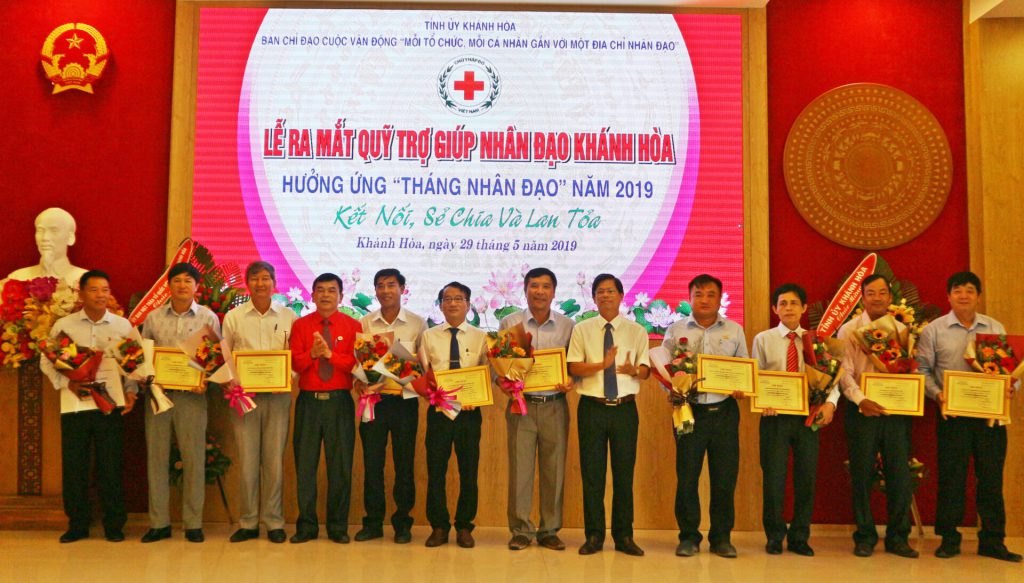 HỘI CHỮ THẬP ĐỎ VIỆT NAM