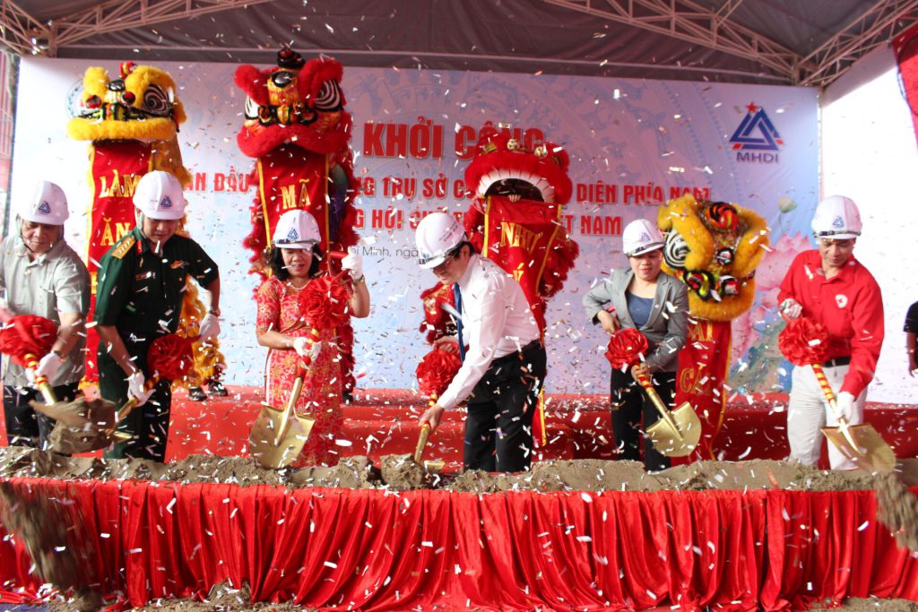 HỘI CHỮ THẬP ĐỎ VIỆT NAM