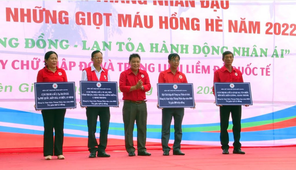 HỘI CHỮ THẬP ĐỎ VIỆT NAM