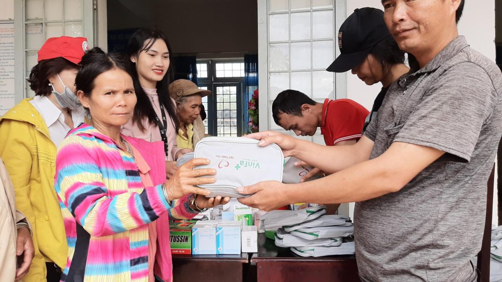 HỘI CHỮ THẬP ĐỎ VIỆT NAM
