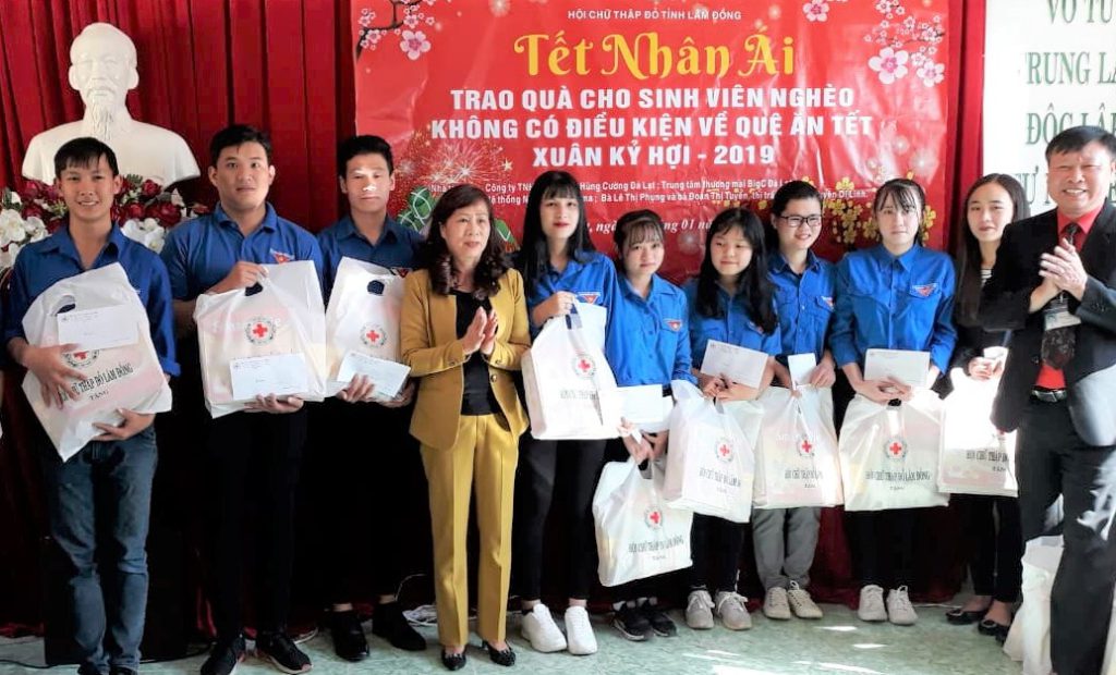 HỘI CHỮ THẬP ĐỎ VIỆT NAM