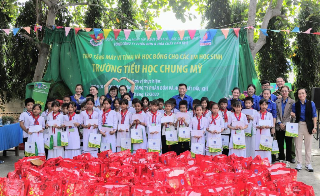 HỘI CHỮ THẬP ĐỎ VIỆT NAM