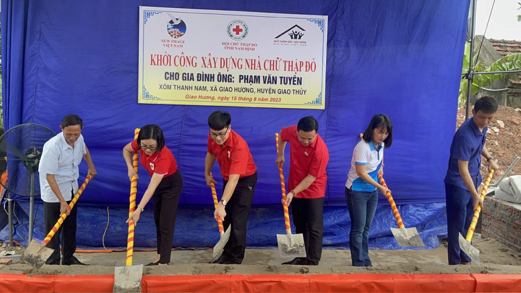 HỘI CHỮ THẬP ĐỎ VIỆT NAM