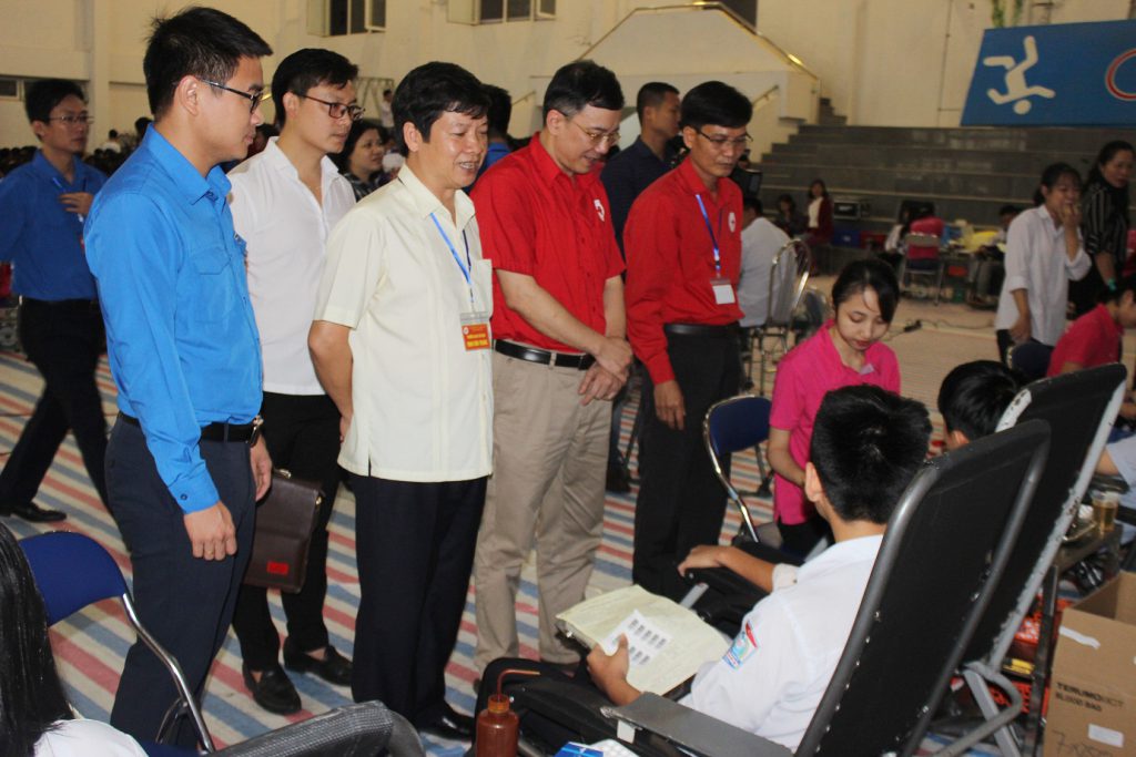 HỘI CHỮ THẬP ĐỎ VIỆT NAM