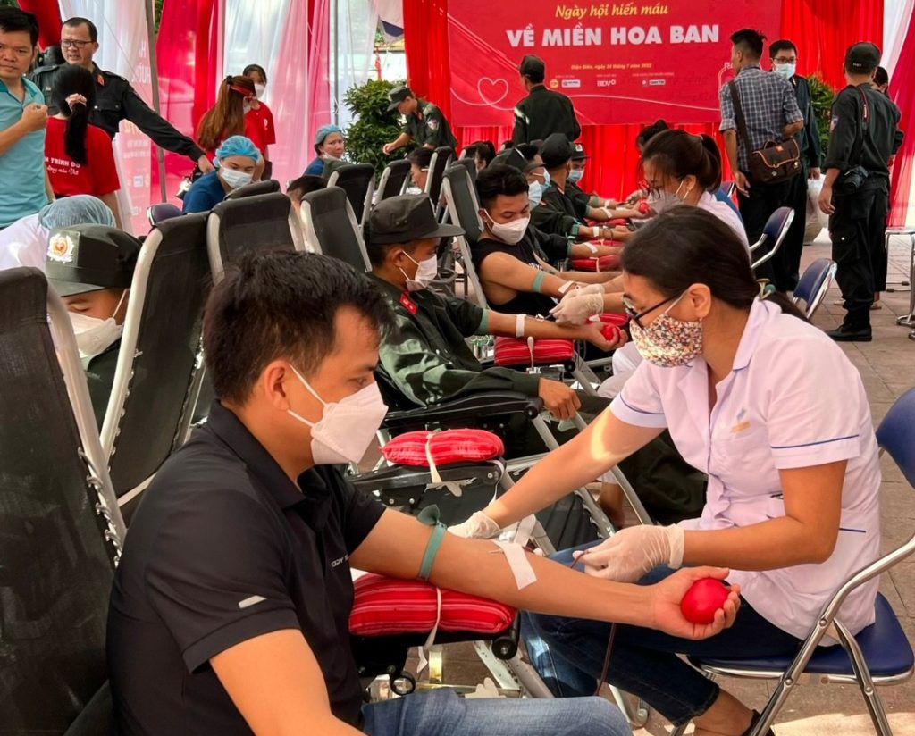 HỘI CHỮ THẬP ĐỎ VIỆT NAM