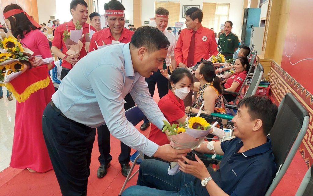 HỘI CHỮ THẬP ĐỎ VIỆT NAM