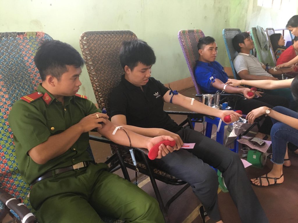 HỘI CHỮ THẬP ĐỎ VIỆT NAM