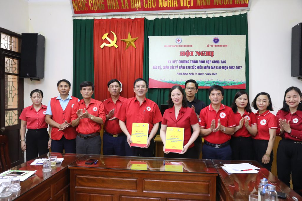 HỘI CHỮ THẬP ĐỎ VIỆT NAM