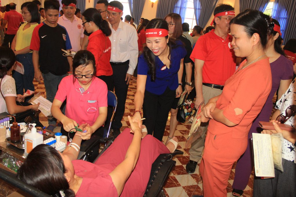 HỘI CHỮ THẬP ĐỎ VIỆT NAM
