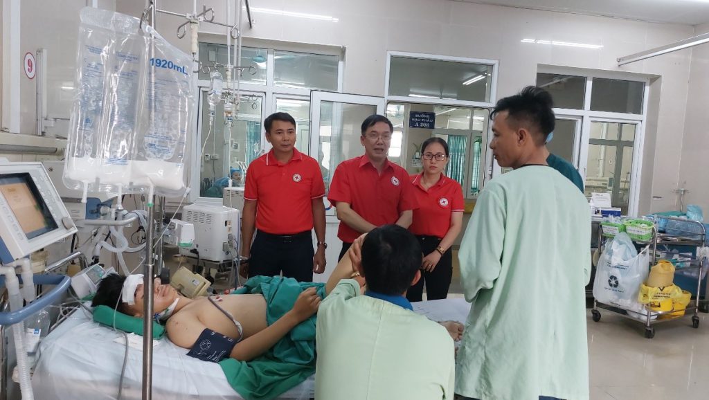 HỘI CHỮ THẬP ĐỎ VIỆT NAM