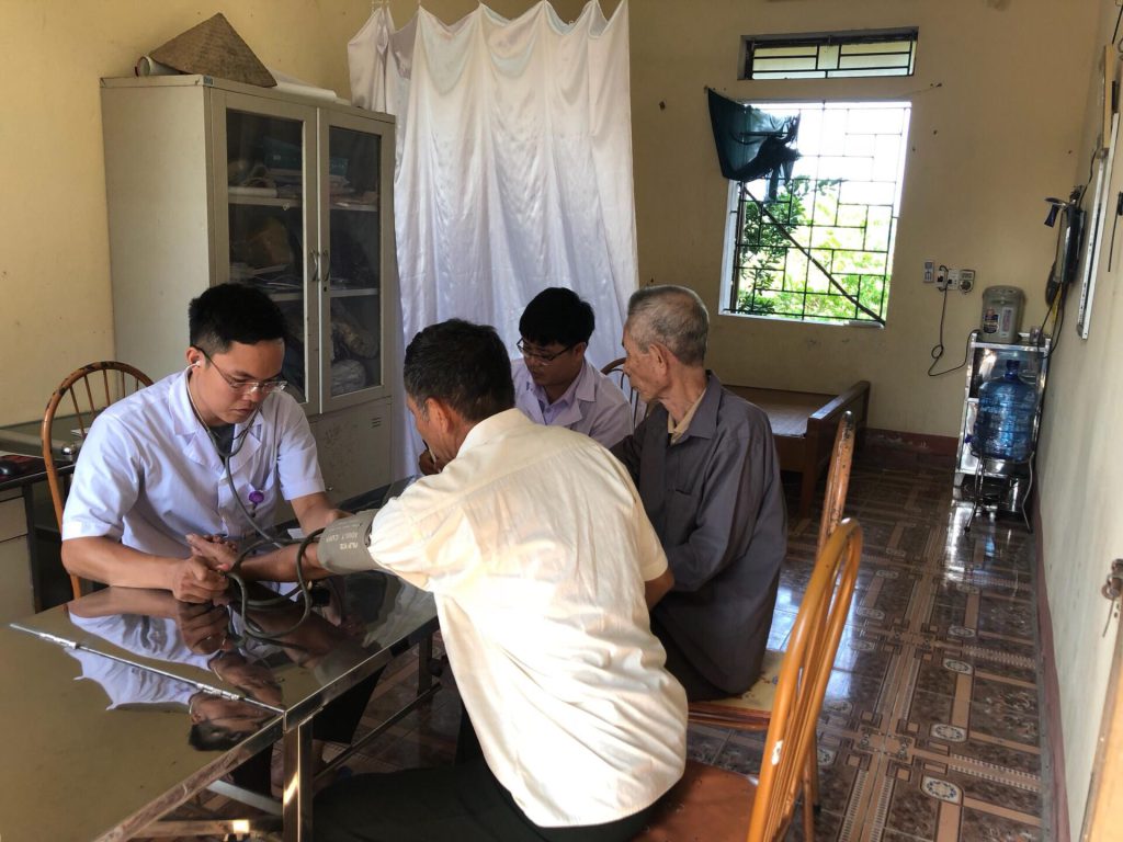 HỘI CHỮ THẬP ĐỎ VIỆT NAM