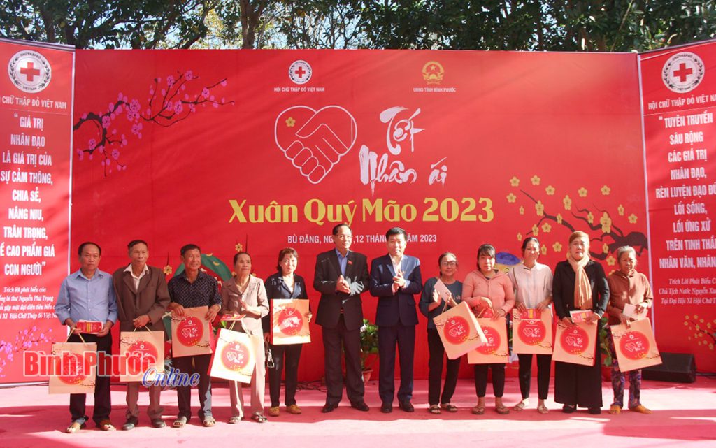 HỘI CHỮ THẬP ĐỎ VIỆT NAM