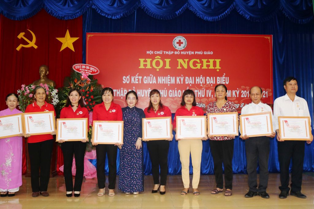 HỘI CHỮ THẬP ĐỎ VIỆT NAM
