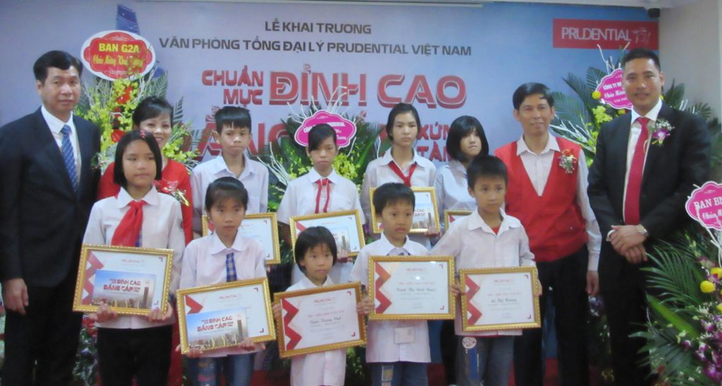 HỘI CHỮ THẬP ĐỎ VIỆT NAM