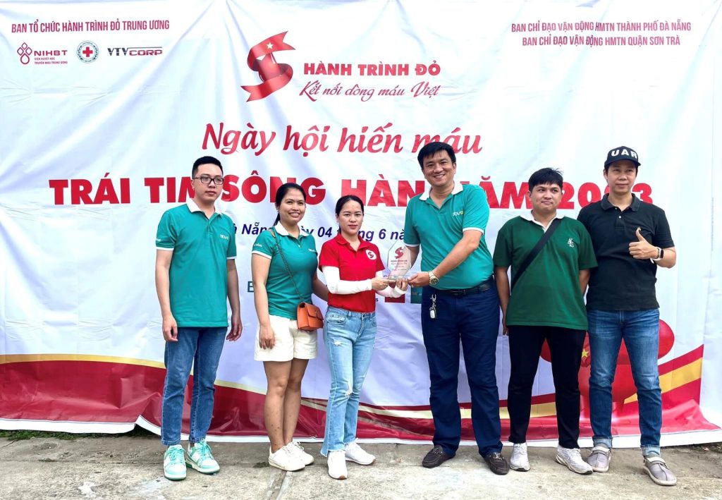 HỘI CHỮ THẬP ĐỎ VIỆT NAM