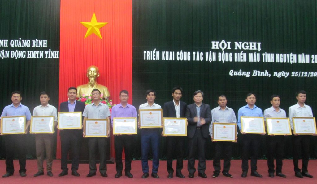 HỘI CHỮ THẬP ĐỎ VIỆT NAM