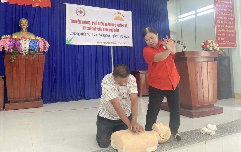 HỘI CHỮ THẬP ĐỎ VIỆT NAM