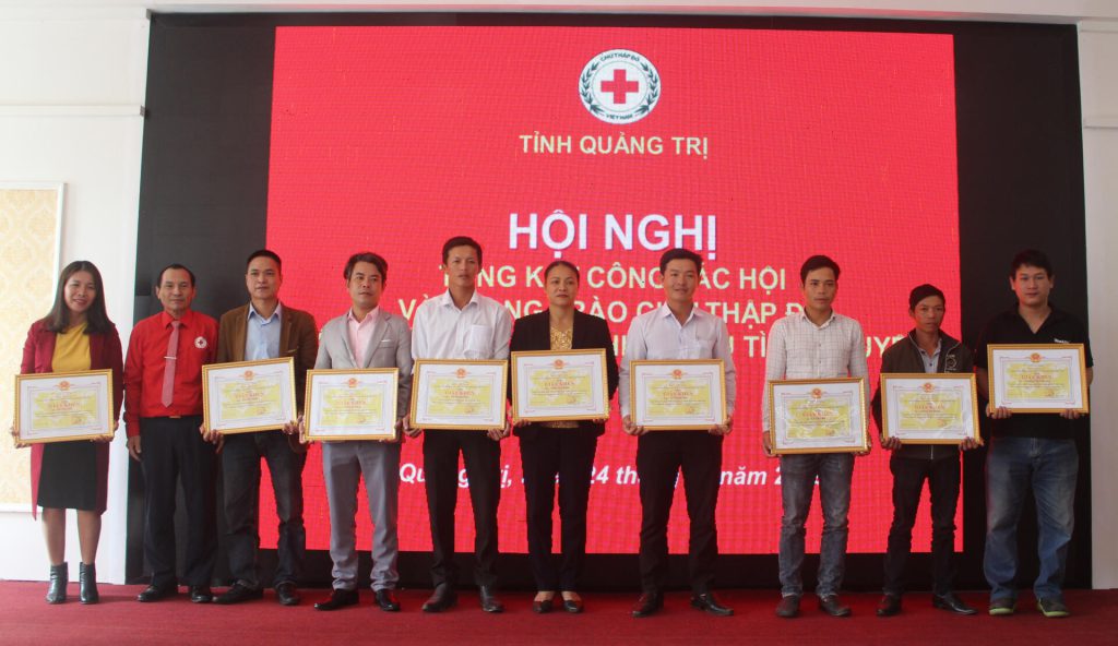 HỘI CHỮ THẬP ĐỎ VIỆT NAM