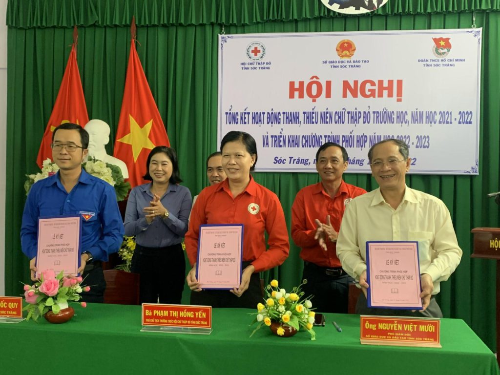 HỘI CHỮ THẬP ĐỎ VIỆT NAM