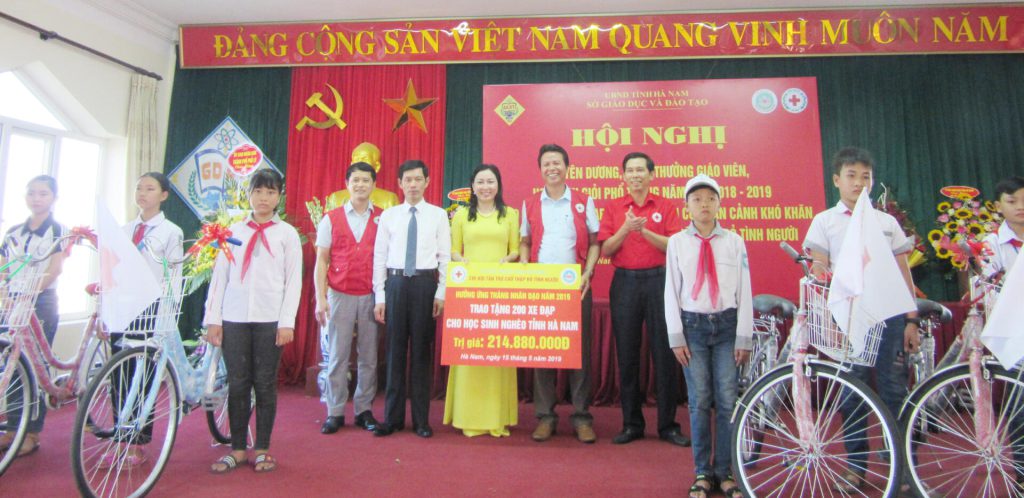 HỘI CHỮ THẬP ĐỎ VIỆT NAM